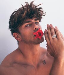 TWINK TUBE SERGIO CARVAJAL - SPANISH MALE MODEL. 6145b2e7cc065.jpg
