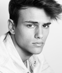 TWINK TUBE SERGIO CARVAJAL - SPANISH MALE MODEL. 6145b2fa41490.jpg