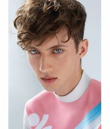 TWINK TUBE WILLIAM ROEPSTORFF - THE PERFECT HUMAN FACE...