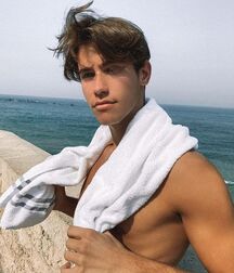 TWINK TUBE WILLIAM ROEPSTORFF - THE PERFECT HUMAN FACE... 614b214aa1cdc.jpg