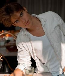 TWINK TUBE WILLIAM ROEPSTORFF - THE PERFECT HUMAN FACE... 614b2152ec63e.jpg