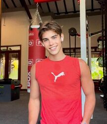 TWINK TUBE WILLIAM ROEPSTORFF - THE PERFECT HUMAN FACE... 614b21a3522d5.jpg