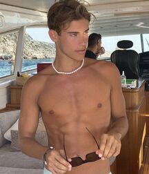 TWINK TUBE WILLIAM ROEPSTORFF - THE PERFECT HUMAN FACE... 614b21d126cb4.jpg