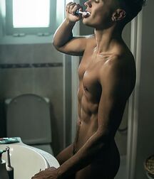 SEXY BOYS - EROTIC TWINK TUBE 614bf2491598f.jpg