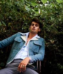 ELLIOT MEETEN - BRITISH MODEL TWINK TUBE 615481f7659f3.jpg