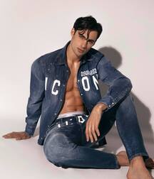 ELLIOT MEETEN - BRITISH MODEL TWINK TUBE 61548287ba642.jpg