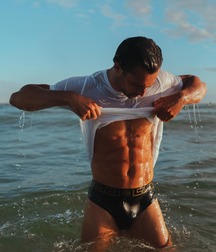 ELLIOT MEETEN - BRITISH MODEL TWINK TUBE 6154828f8c535.jpg
