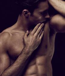 ELLIOT MEETEN - BRITISH MODEL TWINK TUBE 615482b1c89d7.jpg