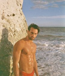 ELLIOT MEETEN - BRITISH MODEL TWINK TUBE 615483178ce1d.jpg