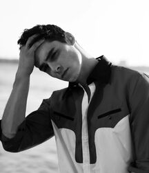 RAFAEL MILLER - FRENCH MODEL TWINK TUBE 6154e98e48f05.jpg