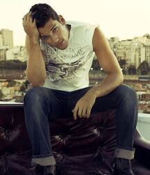 ARTHUR SALES GOUVEIA - BRAZILIAN MODEL 6156fb06f3b19.jpg