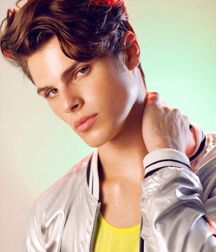 CASEY JACKSON - AMERICAN MODEL