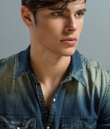 CASEY JACKSON - AMERICAN MODEL 615ae454f0c56.jpg
