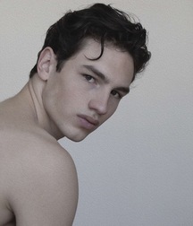 LEVI S. NAGY - MALE MODEL 615c65df4f0ea.jpg