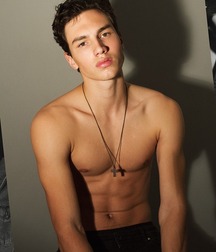 LEVI S. NAGY - MALE MODEL 615c660edac6e.jpg