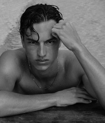 LEVI S. NAGY - MALE MODEL 615c66207e02e.jpg