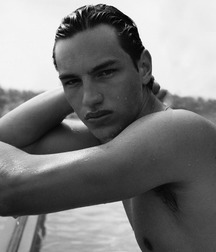 LEVI S. NAGY - MALE MODEL 615c663386b7d.jpg