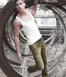 KEVIN RETTINGER - GERMAN MALE MODEL 615ee253dab75.jpg