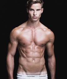 KEVIN RETTINGER - GERMAN MALE MODEL 615ee2b82d79f.jpg