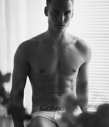 CARLOS BOTTCHER - SPANISH-GERMAN MODEL 61618f01ce0f8.jpg