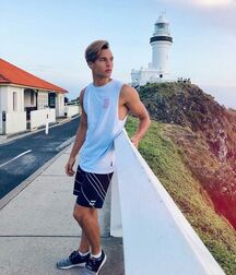 CARLOS BOTTCHER - SPANISH-GERMAN MODEL 61618f21eb370.jpg