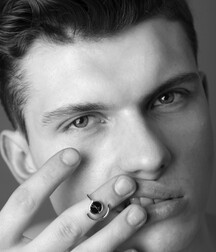 BARTEK SANOCKI - MODEL TWINK TUBE 6161aab643e35.jpg