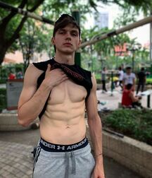 BARTEK SANOCKI - MODEL TWINK TUBE 6161ab0f0e4bf.jpg