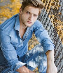 RENAN CORBANI - BRAZILIAN MALE MODEL 616242dcc37e6.jpg