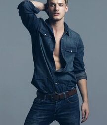 RENAN CORBANI - BRAZILIAN MALE MODEL 616242eb92d84.jpg