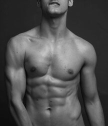 RENAN CORBANI - BRAZILIAN MALE MODEL 6162433f28edd.jpeg