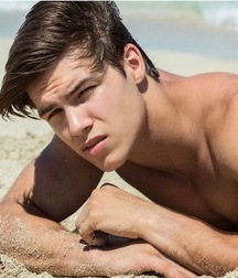 CONNOR MENENDEZ 61626b95542f7.jpg