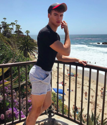 LUCAS DELL - ITALIAN MODEL 616421e451f90.png