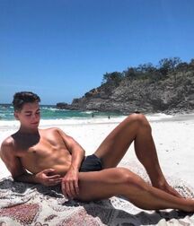 NATHAN KRIIS - AUSTRALIAN MODEL 6168163a94302.jpg