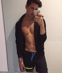 NATHAN KRIIS - AUSTRALIAN MODEL 6168167be2cb4.jpg