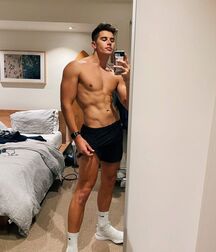 NATHAN KRIIS - AUSTRALIAN MODEL 6168168be7791.jpg