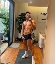 NATHAN KRIIS - AUSTRALIAN MODEL 616816977bf74.jpg