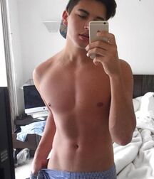 NATHAN KRIIS - AUSTRALIAN MODEL 6168169ac7a4f.jpg