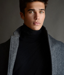 LAURENCE COKE - AMERICAN MODEL 6172c6338f48d.jpg