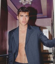 LAURENCE COKE - AMERICAN MODEL 6172c6a51e0ce.jpg