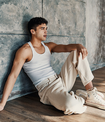 LAURENCE COKE - AMERICAN MODEL 6172c6bf32632.jpg