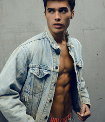 LAURENCE COKE - AMERICAN MODEL 6172c6e4d7e1e.jpg