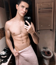DANI GARCIA - SPANISH MODEL 6174eb7c06979.jpg