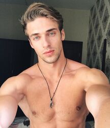 DIMITRIY ZINCHENKO - RUSSIAN MODEL 61769d0be7ca9.jpg