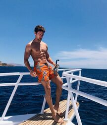 DIMITRIY ZINCHENKO - RUSSIAN MODEL 61769d0d7d1be.jpg