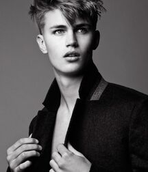SAMUEL (SAM) HARWOOD - ENGLAND MODEL 61769ed4049c0.jpg