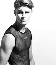 SAMUEL (SAM) HARWOOD - ENGLAND MODEL 61769ef588b7d.jpg