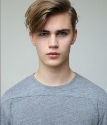 SAMUEL (SAM) HARWOOD - ENGLAND MODEL 61769f04aa7e9.jpg