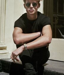 SAMUEL (SAM) HARWOOD - ENGLAND MODEL 61769f0e79364.jpg