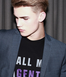 SAMUEL (SAM) HARWOOD - ENGLAND MODEL 61769f2da3c95.jpg