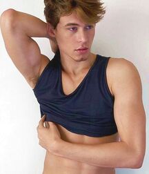 MATHEUS HENK - BRAZILIAN MODEL 617949a7d723b.jpg